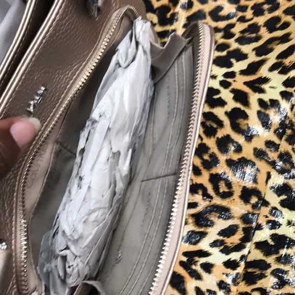 Calvin Klein Pocketbook with dust bag NWT - Picture 8 of 8